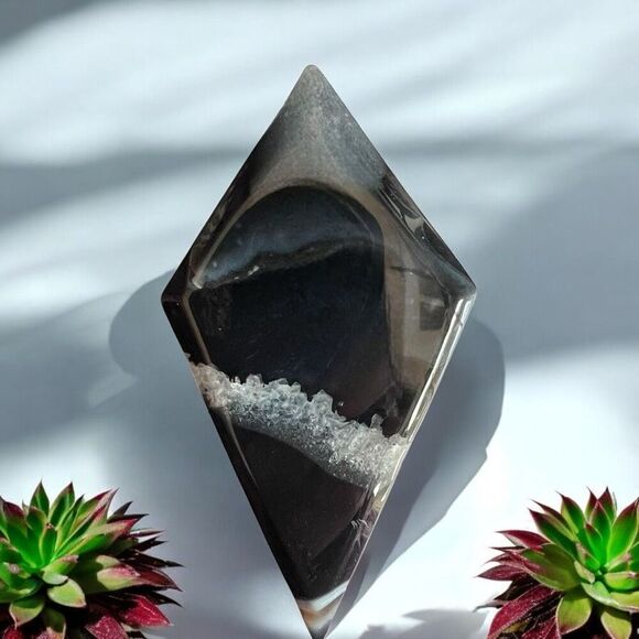 Black Agate Crystal Rhombus/‎ Diamond (4) - Picture 1 of 10